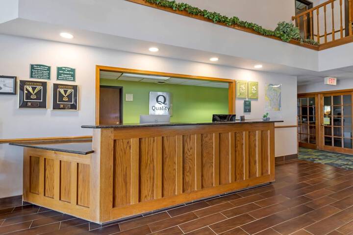 Lobby Entry