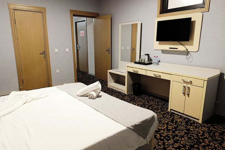 Room 20 of 72