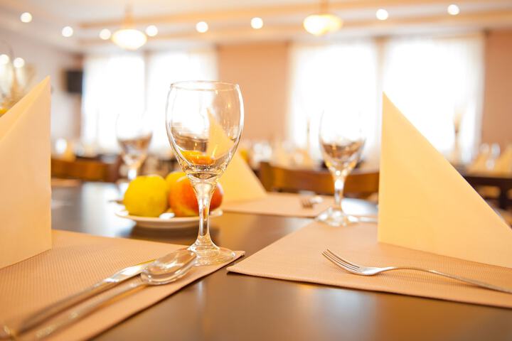 Dining 45 of 67