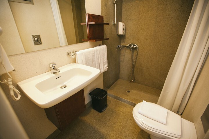 Room 46 of 55