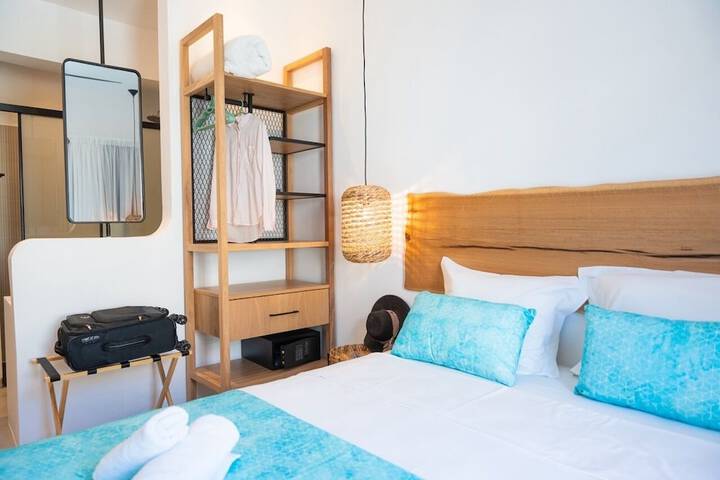 Room 20 of 182
