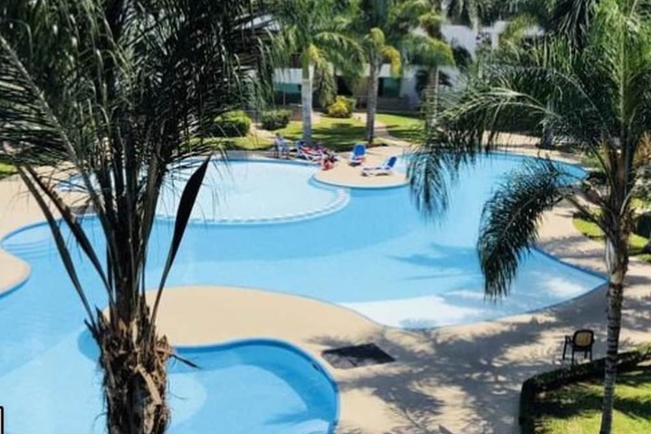 Pool 7 of 17
