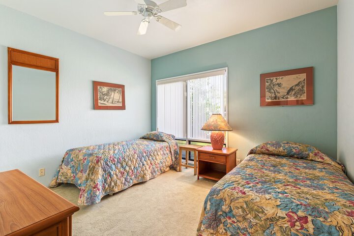 Room 4 of 189