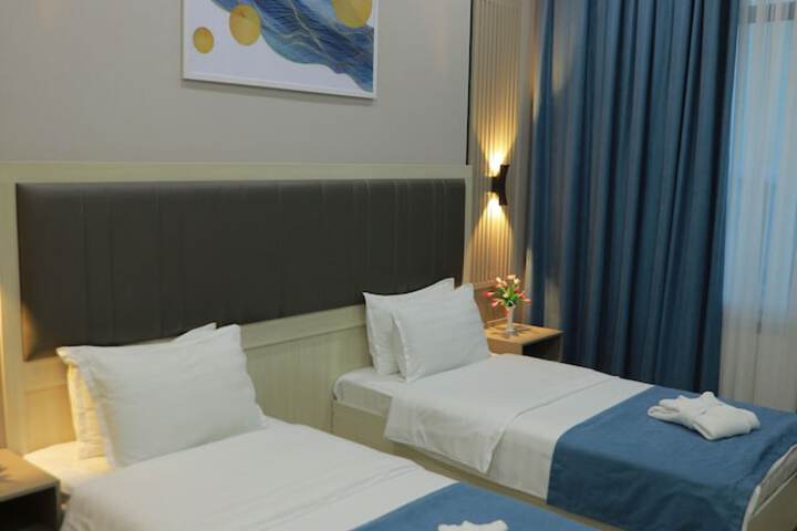 Room 15 of 81