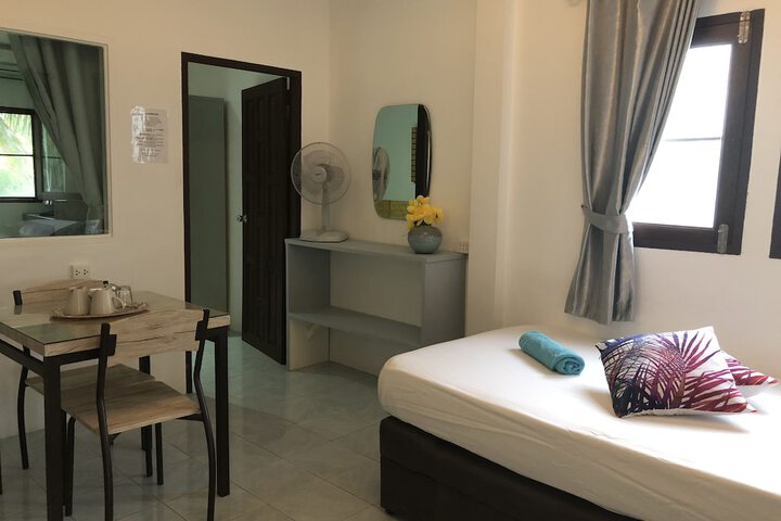 Room 18 of 95