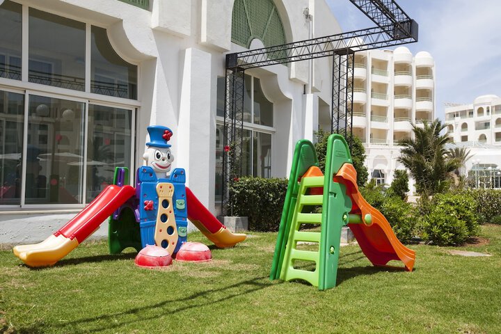 Children's play area - outdoor