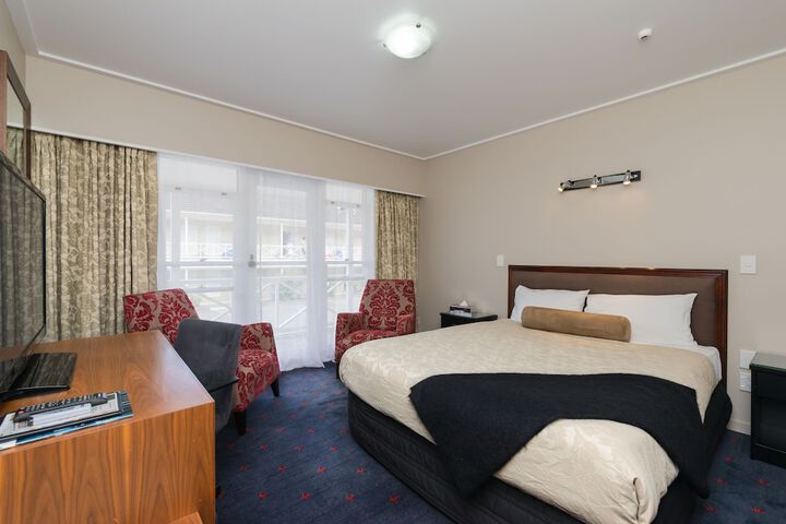 Room 4 of 45