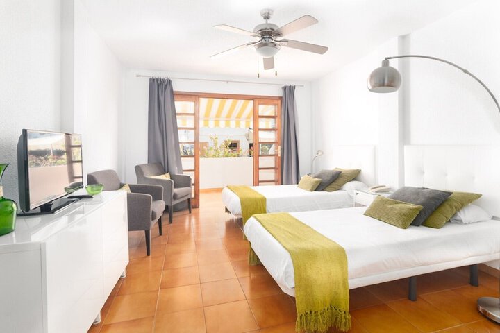Room 8 of 29