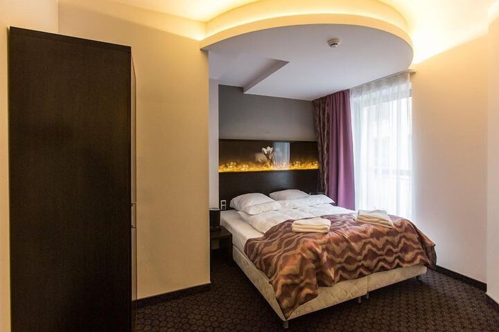 Room 26 of 81