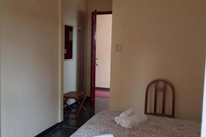 Room 10 of 42