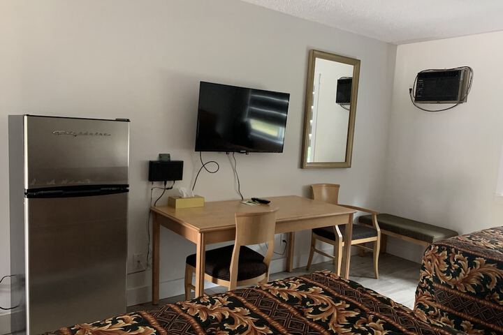 Room 41 of 63