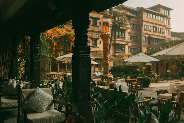Hotel Exterior 32 of 42