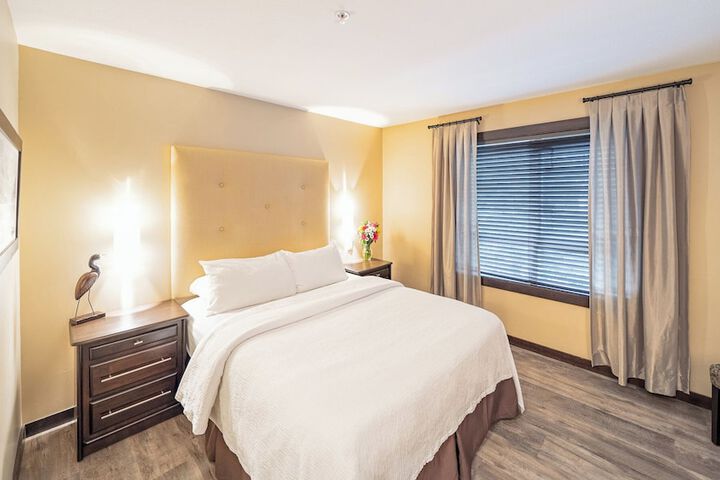 Room 48 of 92