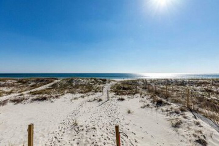 Beach 22 of 66