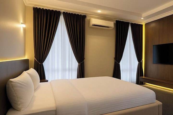 Room 3 of 31