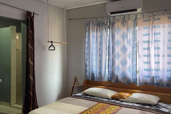 Room 5 of 42
