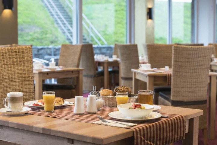 Breakfast/Coffee Service 49 of 60