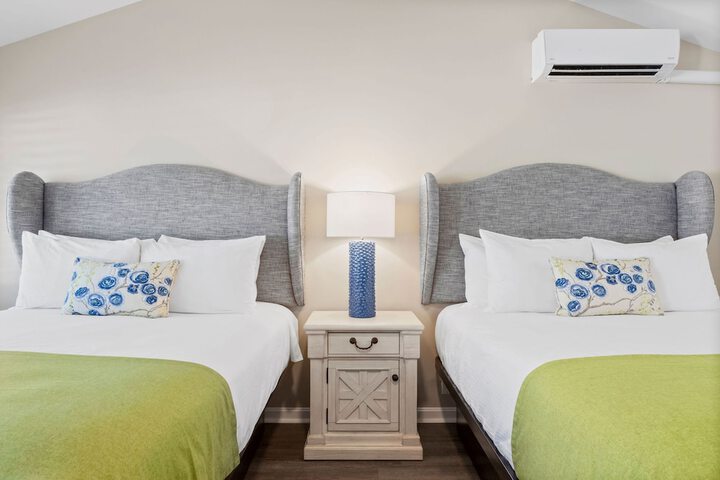 Room 5 of 19