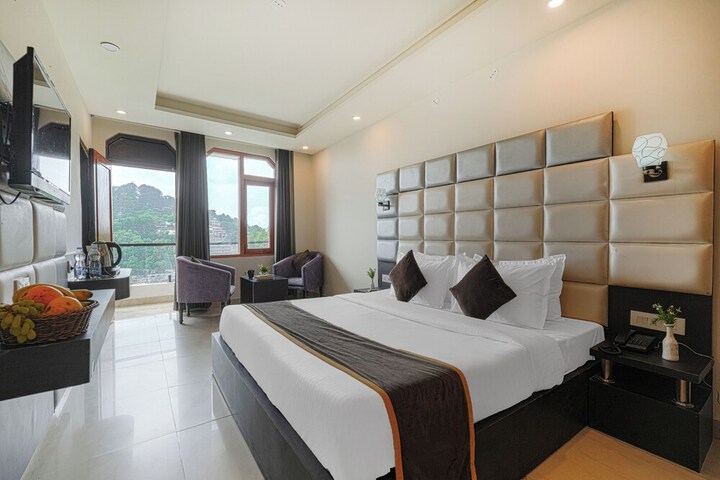 Room 15 of 35