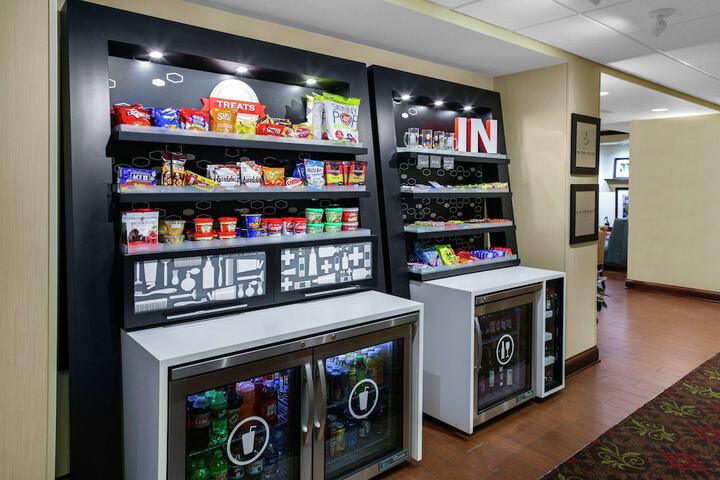 Snack bar
