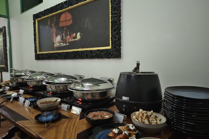Dining 74 of 89