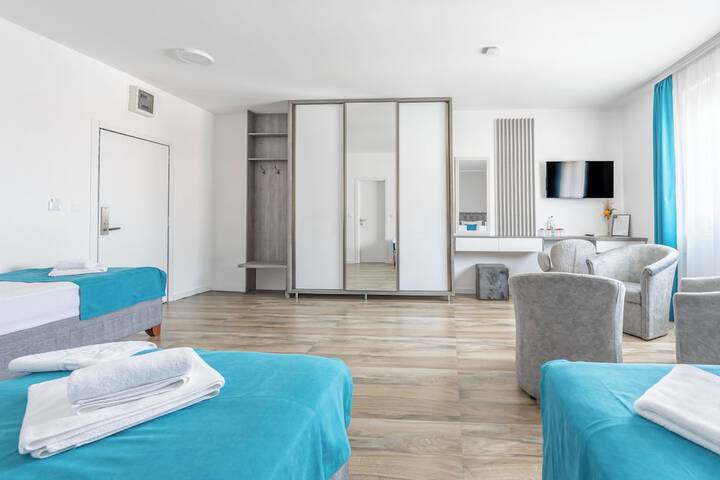 Room 21 of 51