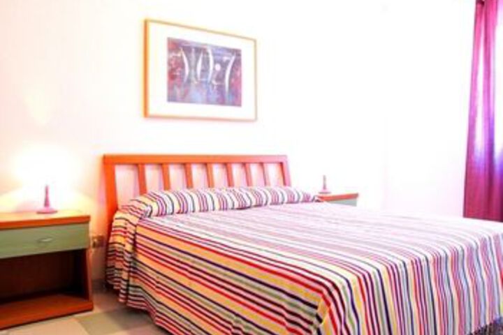 Room 12 of 35