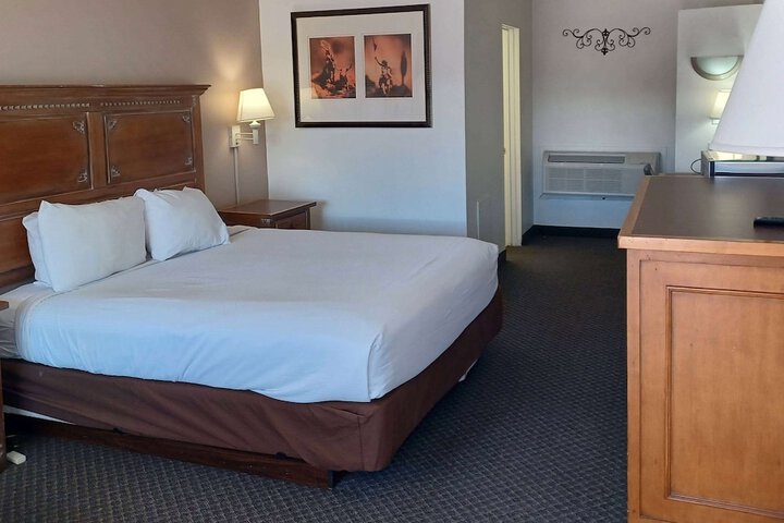 Room 31 of 82