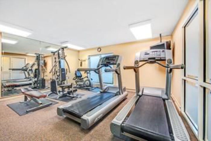 Health and Fitness 10 of 32