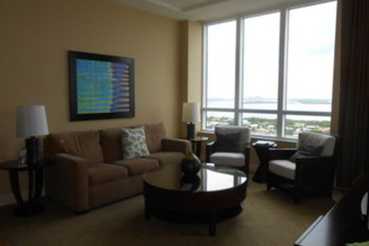Room 40 of 86