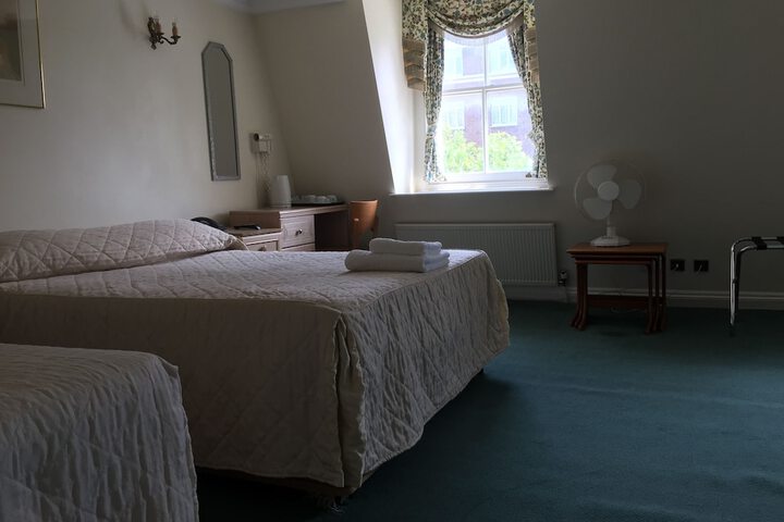 Room 16 of 56