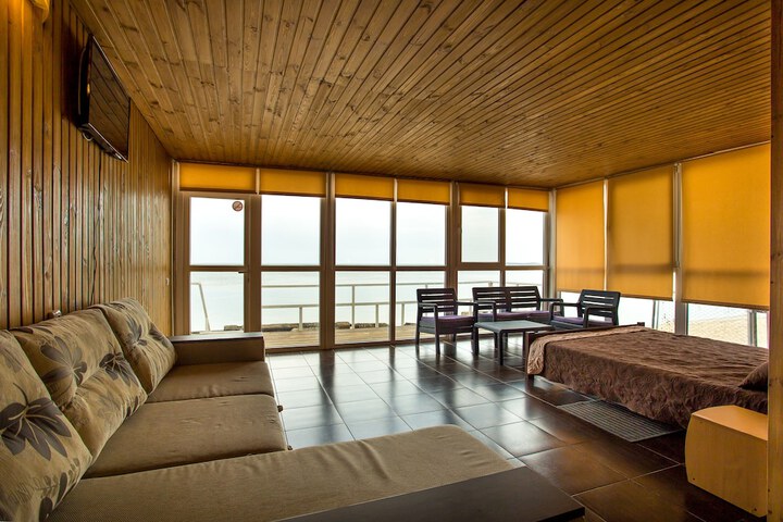 Room 12 of 29
