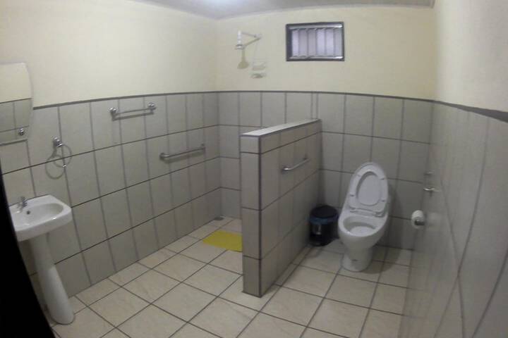 Room 20 of 40