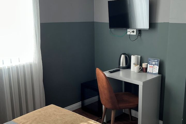 Room 47 of 73
