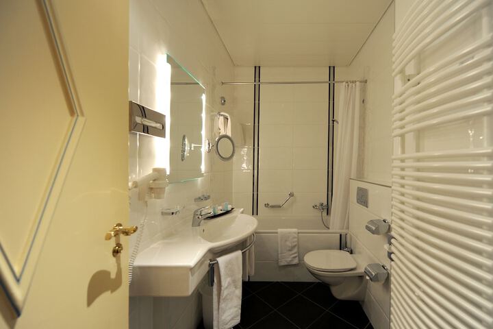 Bath Photo