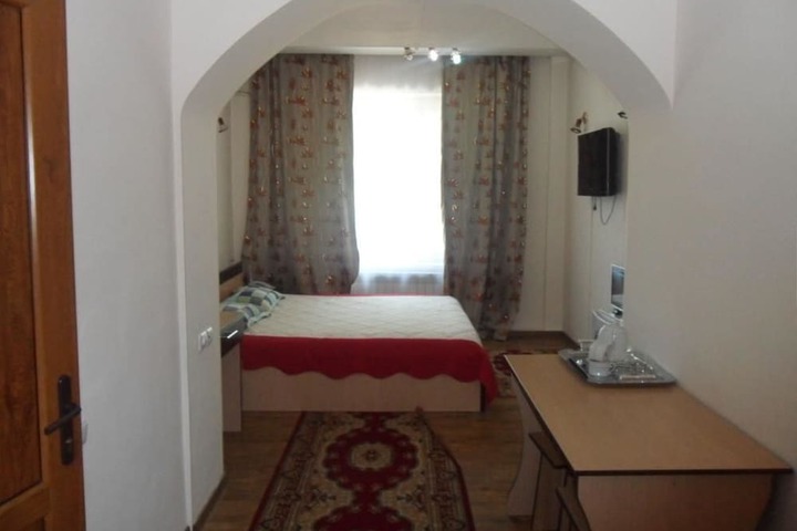 Room 4 of 22