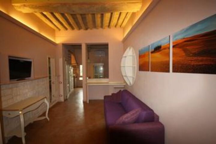 Room 14 of 15