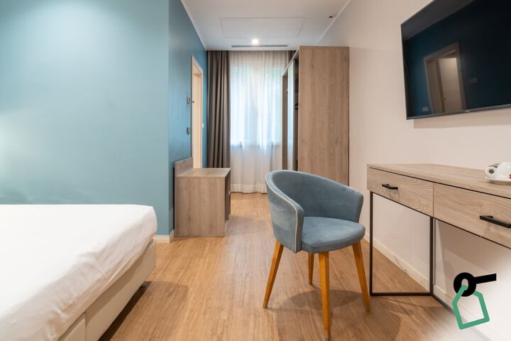 Room 14 of 44