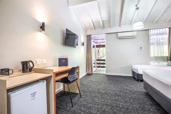 Room 7 of 54