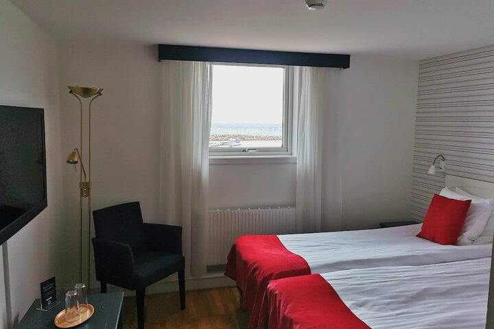 Room 49 of 116