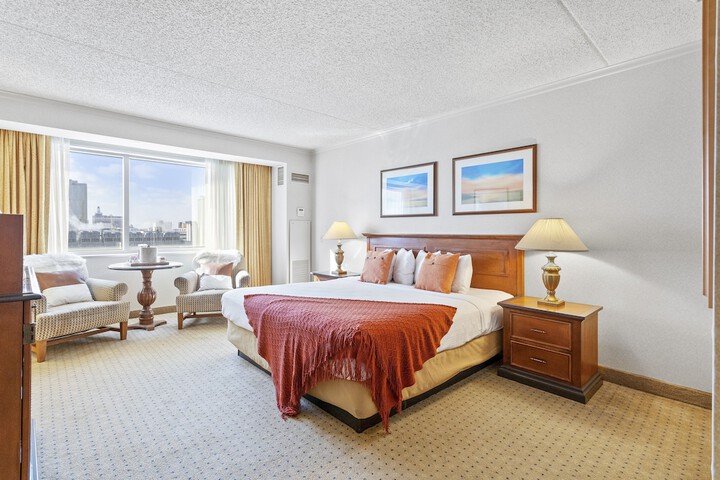 Room 2 of 80