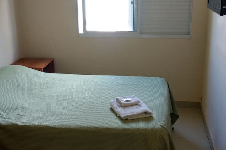 Room 6 of 31