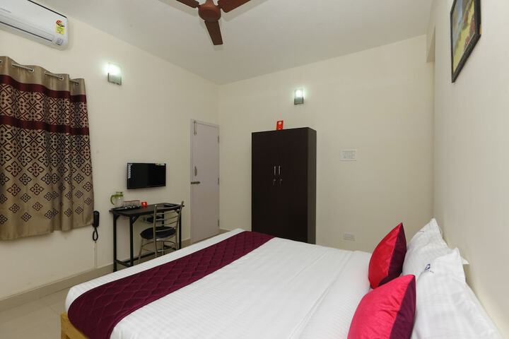 Room 16 of 25