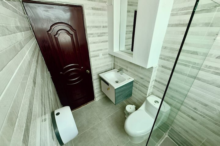 Room 28 of 42