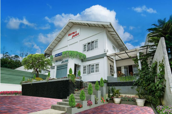 Hotels JoJos