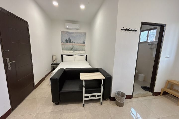 Room 17 of 56