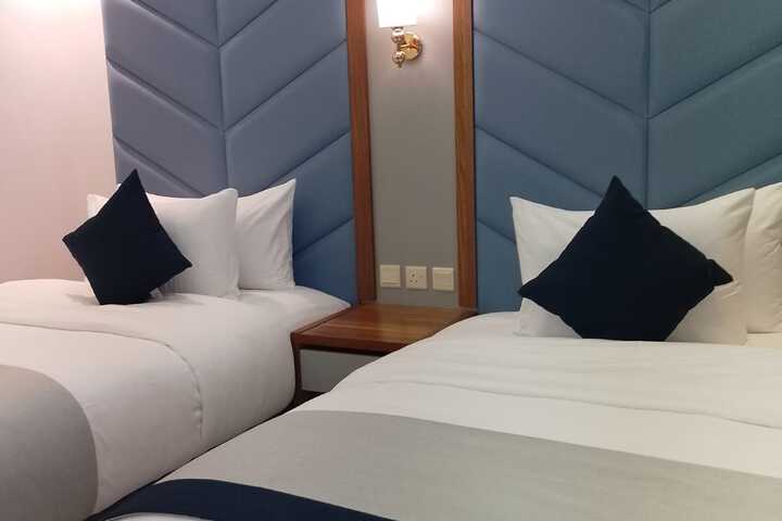 Room 18 of 45