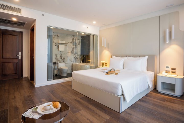 Room 15 of 50