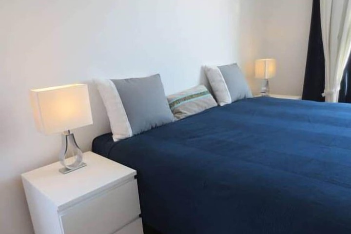 Room 4 of 34