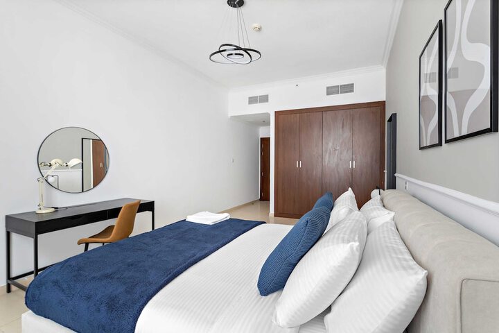Room 10 of 75